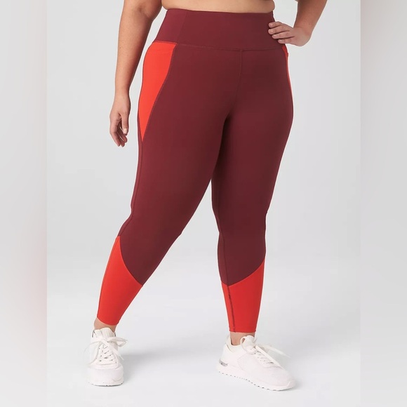 Lane Bryant LIVI High-Rise Wicking 7/8 Legging Colorblock Maroon Pockets 26/28 - Picture 1 of 10